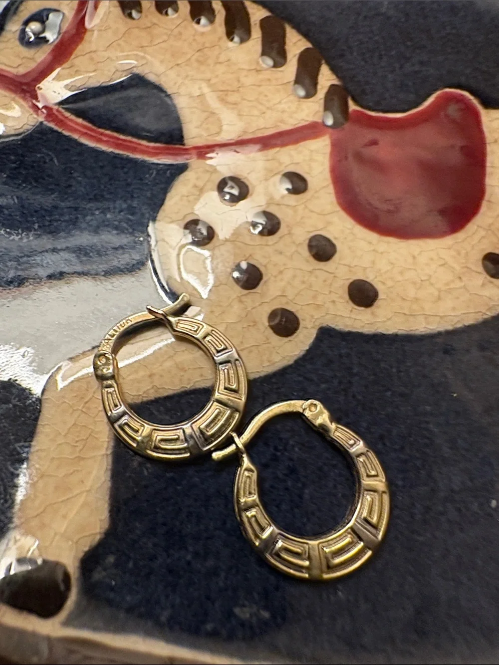 10 K  gold Greek Key Hoop earrings